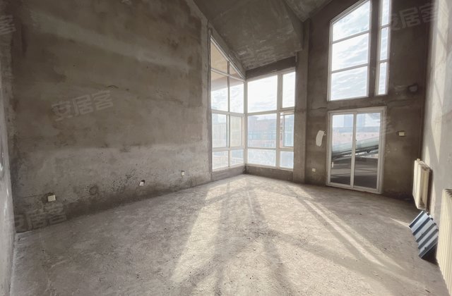 水岸豪庭3室2厅139㎡42万二手房图片