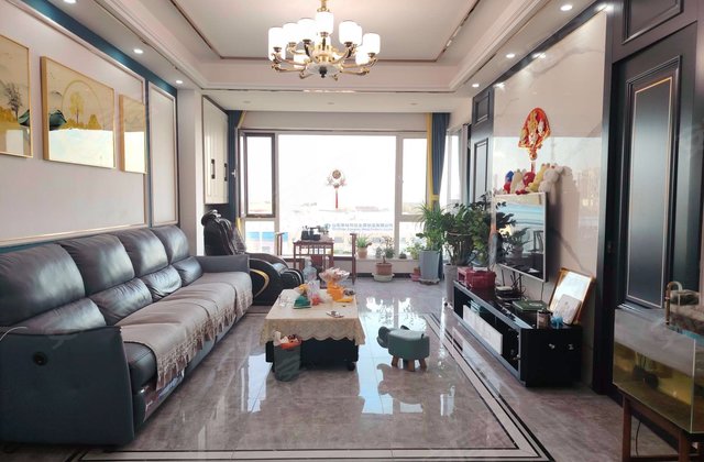 恒信弥水春风(东区)(临朐)4室2厅140.54㎡98万二手房图片