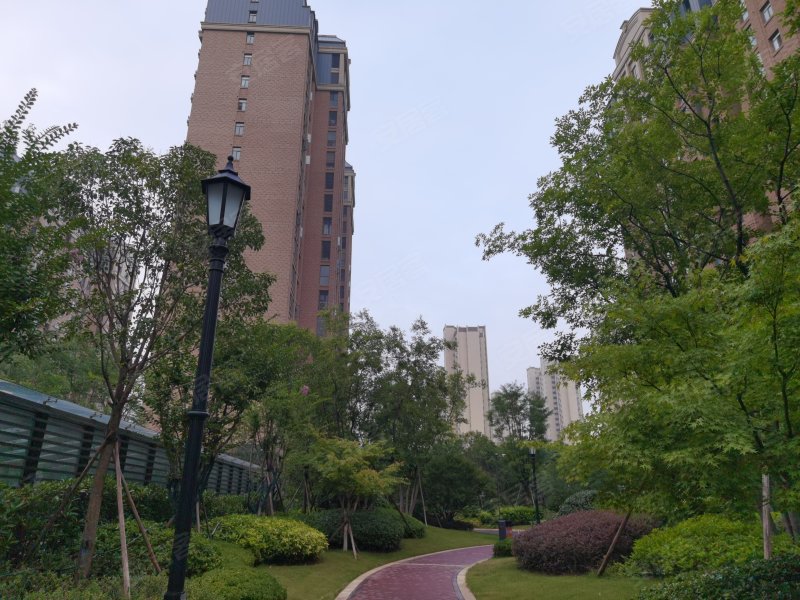 普罗旺世龙之梦东苑,龙湖中环东路,近夏令街-郑州普罗旺世龙之梦东苑