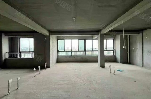 华都丽景4室2厅136.27㎡99.8万二手房图片