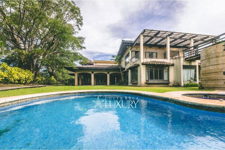 哥斯达黎加约¥969万1163 - 租来 - 西班牙殖民地高尔夫球场上的豪宅二手房公寓图片