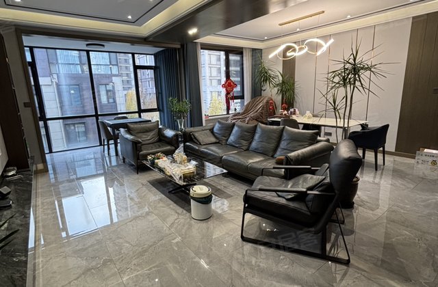 建业世和府4室2厅200㎡280万二手房图片