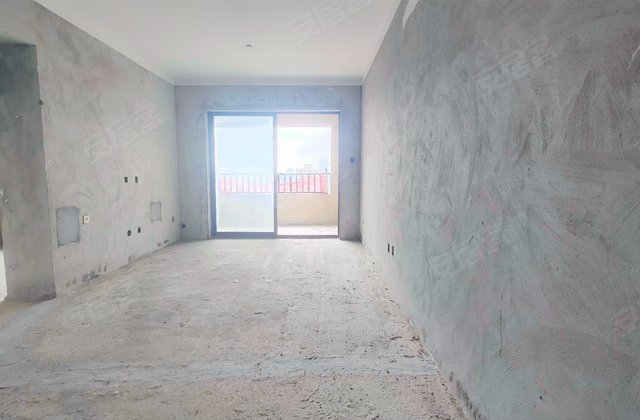 绿地海德公馆3室2厅84.81㎡140万二手房图片