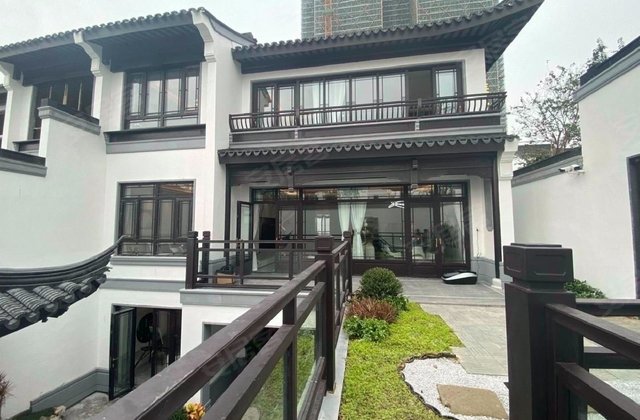 誉江华府别墅 中式四合院 独门独户装修 送两个车位 价格可议5室3厅4