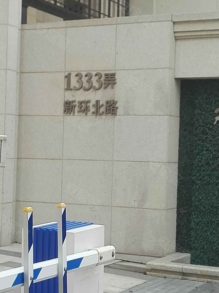 中洲华庭(公寓住宅) 