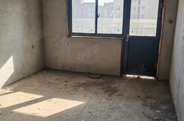 德高金麟府3室2厅132㎡40万二手房图片