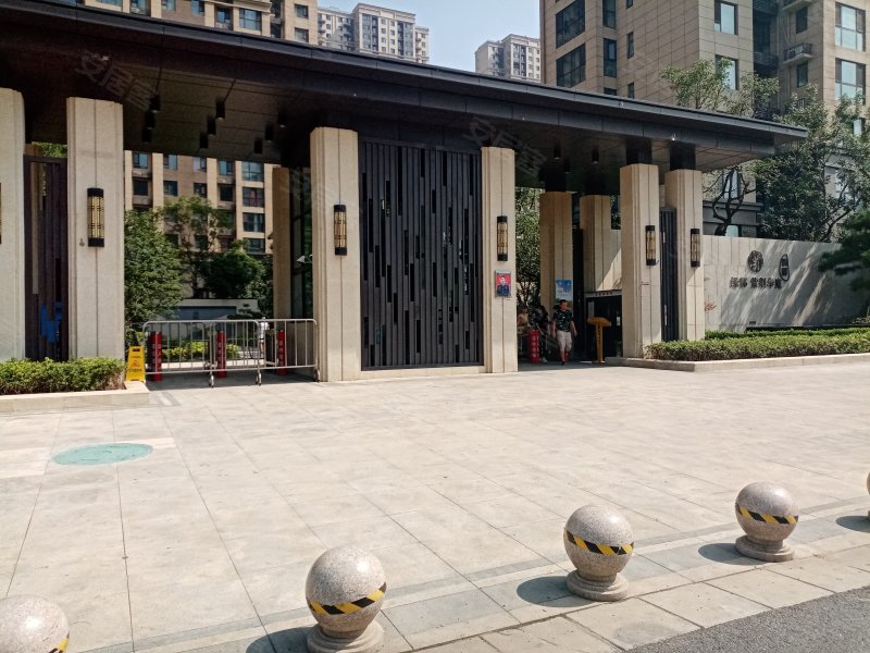 绿都紫荆华庭晴园