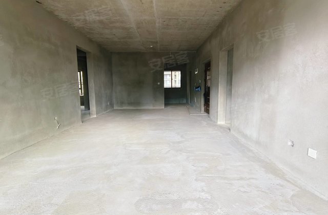 青阳郡二期4室2厅138㎡58万二手房图片