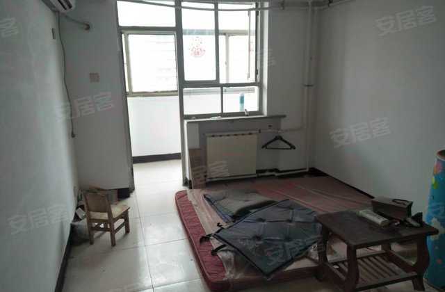 永华园1室1厅1卫53.37㎡南北23万