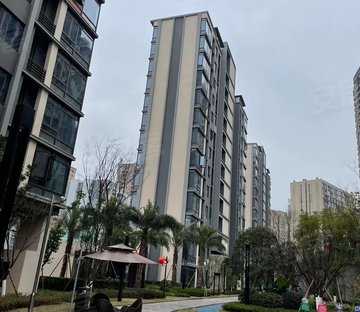 财信铂雲府(南区)