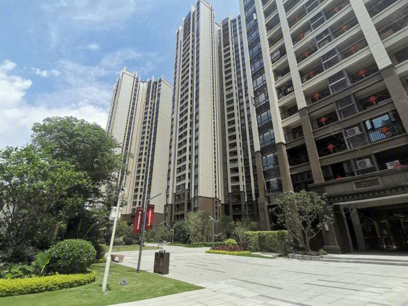 顺德二手房 北滘二手房 北滘商业广场二手房 领秀公馆