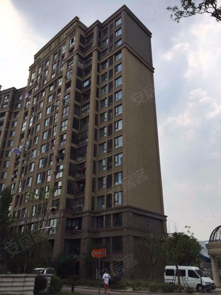 绿地海域笙晖(公寓住宅) 