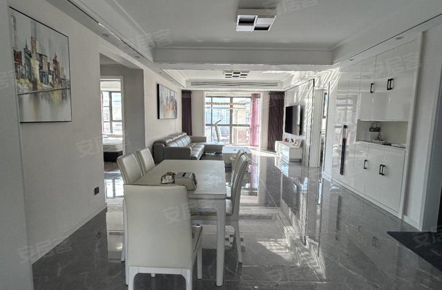 景弘世家3室2厅140㎡99.8万二手房图片