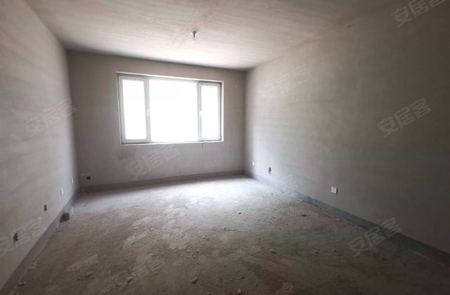 维多利亚上院2室2厅1卫84.39㎡南64万