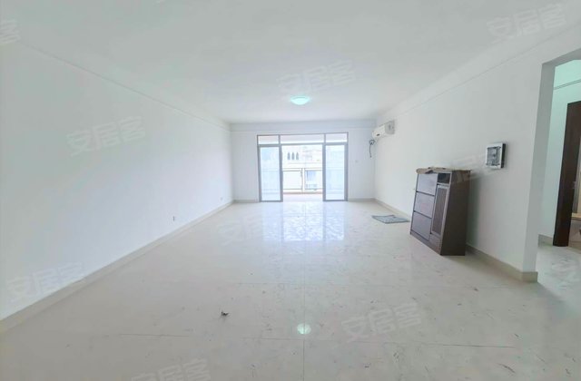 南沙奥园4室2厅181㎡152万二手房图片