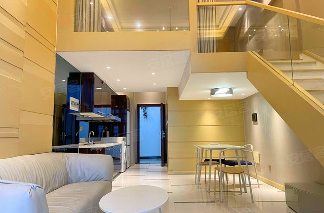 世茂天城(商住楼)1室1厅51㎡45万二手房图片