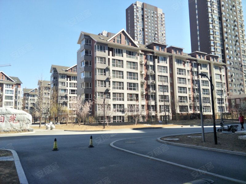 河畔阳光,万胜街,近胜利北路-鞍山河畔阳光二手房,租房,房价-鞍山安居