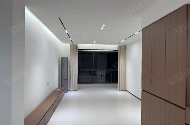 世纪洋庭3室2厅131㎡65万二手房图片