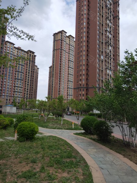 新星宇左岸小区