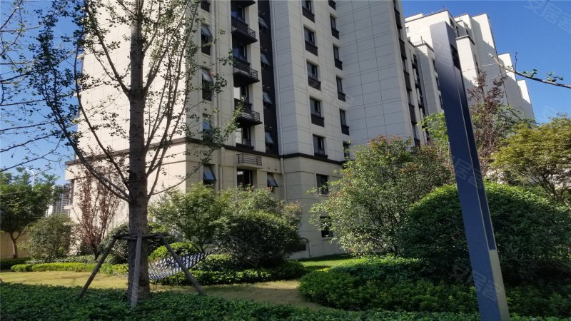 旭辉银盛泰星瀚城,飞跃大道,近济南绕城高速路-济南