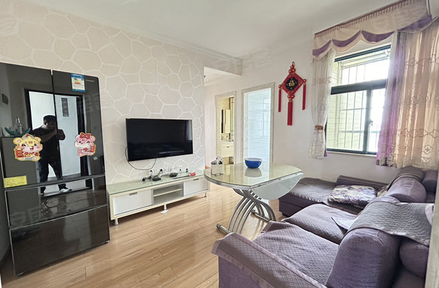 雁能领秀天地2室1厅60.32㎡29.8万二手房图片