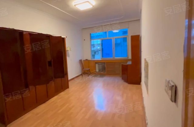 紫阳平安家园3室1厅100.55㎡40万二手房图片