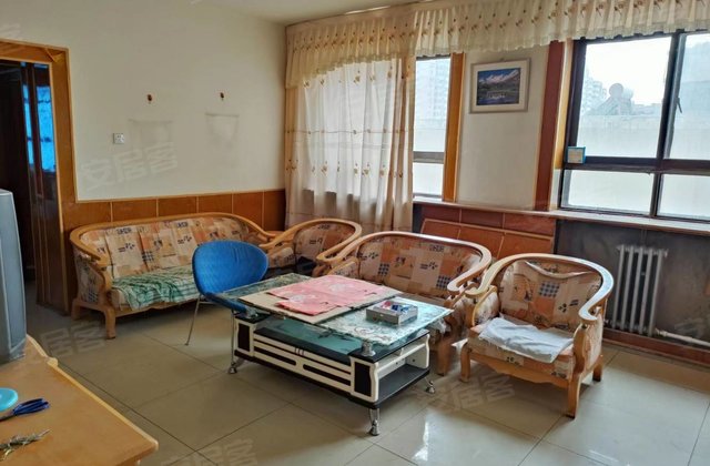 十二街小区3室2厅93.7㎡24.5万二手房图片