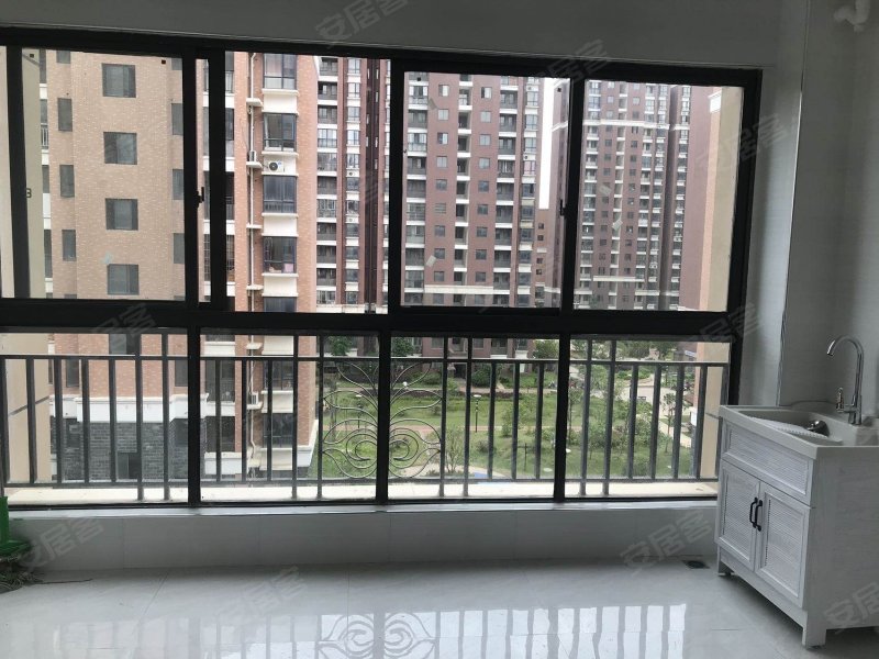 南昌房产网>南昌二手房>象湖二手房>象湖新城二手房>力高澜湖郡>800