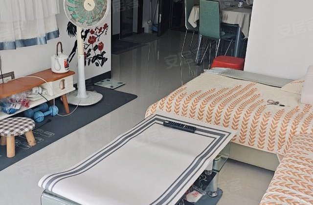 琼海商业步行街2室2厅61㎡50万二手房图片