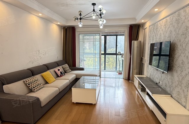 金大地英伦联邦3室2厅100㎡52万二手房图片