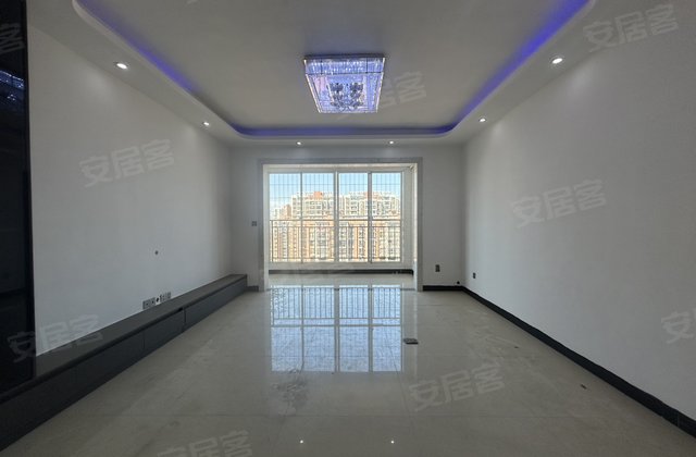 银海花园3室2厅125㎡33万二手房图片