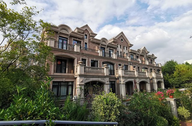 新虹桥君悦湾墅