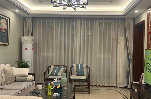 大源枫香小镇凤庭园3室2厅128.16㎡137万二手房图片