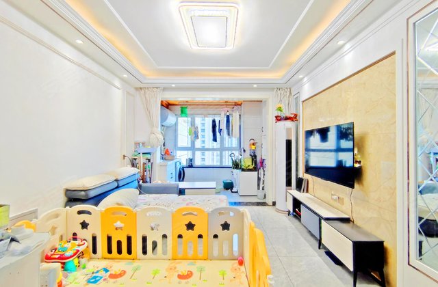 融汇城艾德公馆3室2厅94.67㎡66.9万二手房图片