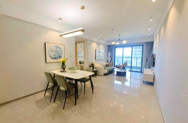 环球100宝龙城G区3室2厅105㎡100万二手房图片