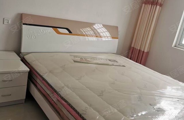 怡馨苑小区3室2厅136.2㎡46万二手房图片