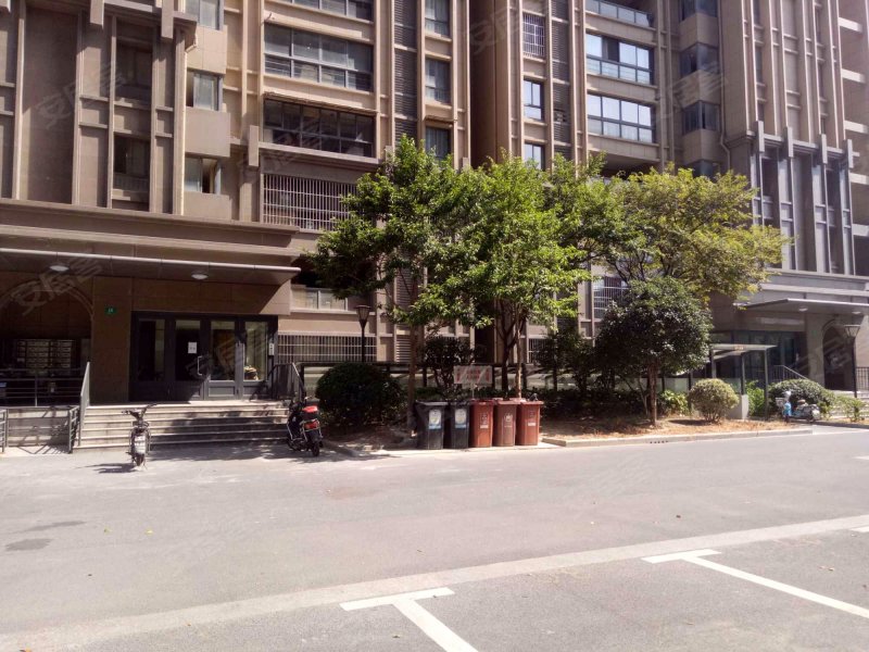 安亭中央公园(公寓住宅) 