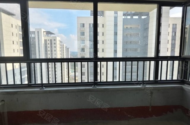 信华城3室2厅125㎡62.6万二手房图片