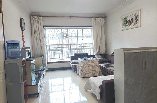 凯峰建材大市场小区3室2厅106㎡40万二手房图片