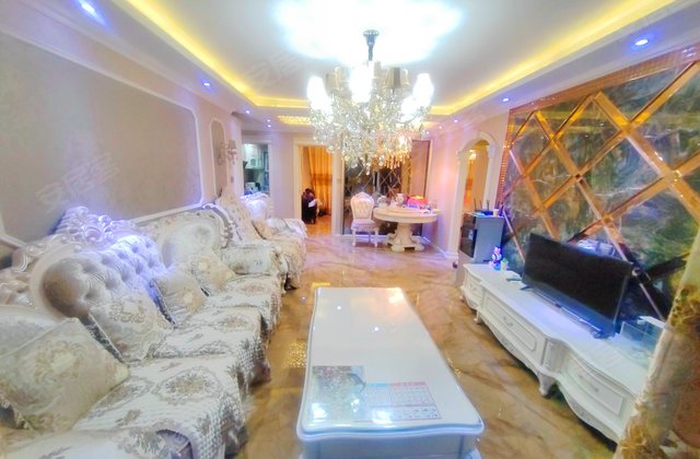 塞纳荣府3室2厅101㎡97万二手房图片