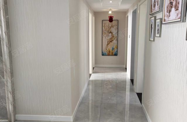 城市之星4室2厅180.74㎡74万二手房图片