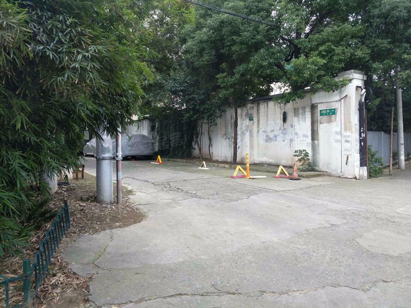 东方路3401弄小区 