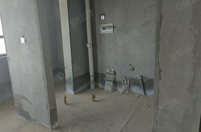 唐韵嘉苑3室2厅125㎡47万二手房图片