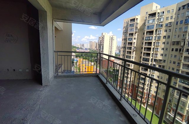 一六九星城4室2厅123.46㎡36.8万二手房图片