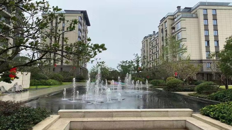 华鸿阳光城翡丽公园