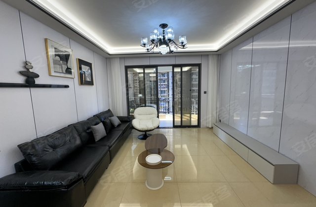 碧桂园太阳城4室2厅140㎡80.8万二手房图片