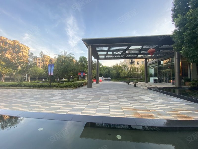 仁恒森兰雅苑(一期公寓住宅)