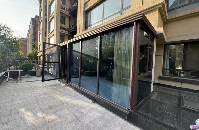 清水湾尚品5室3厅238㎡168.8万二手房图片