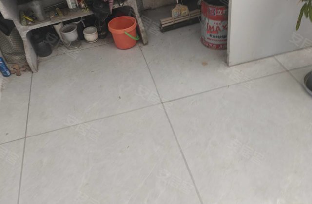 封门桥南溪苑7室3厅210㎡230万二手房图片