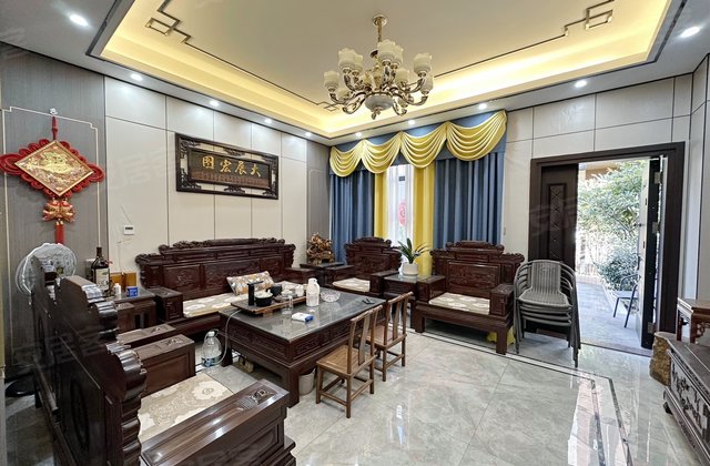 金地前海山(别墅)5室2厅143.27㎡520万二手房图片